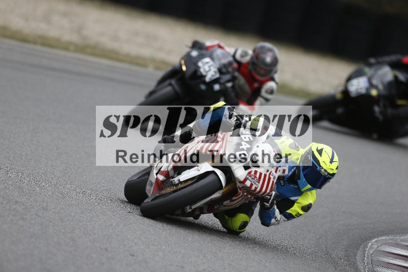 /37 09.08.2026  Pluess Motosport ADR/Freies Fahren/646
